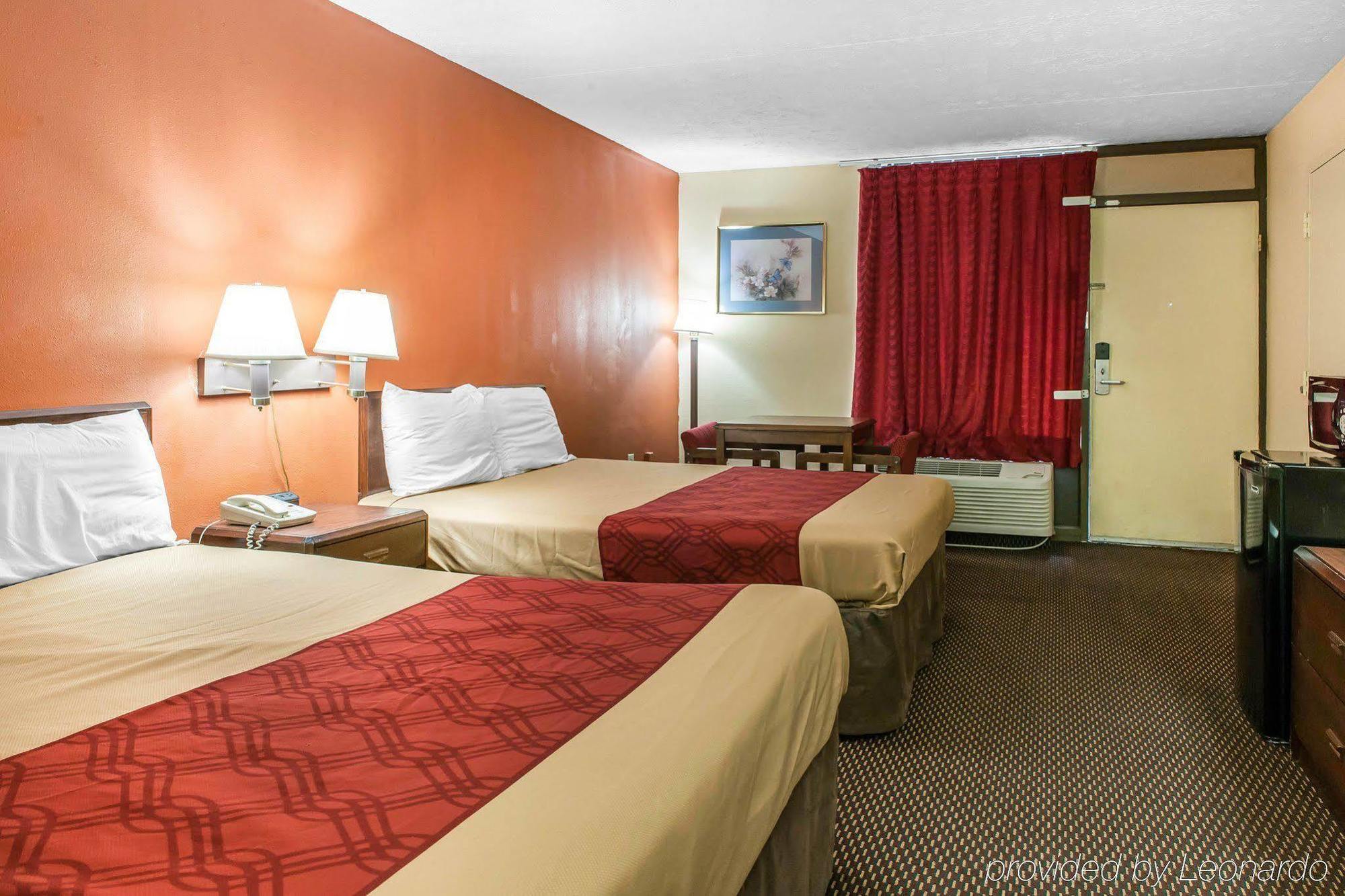 Econo Lodge Seymour Eksteriør bilde